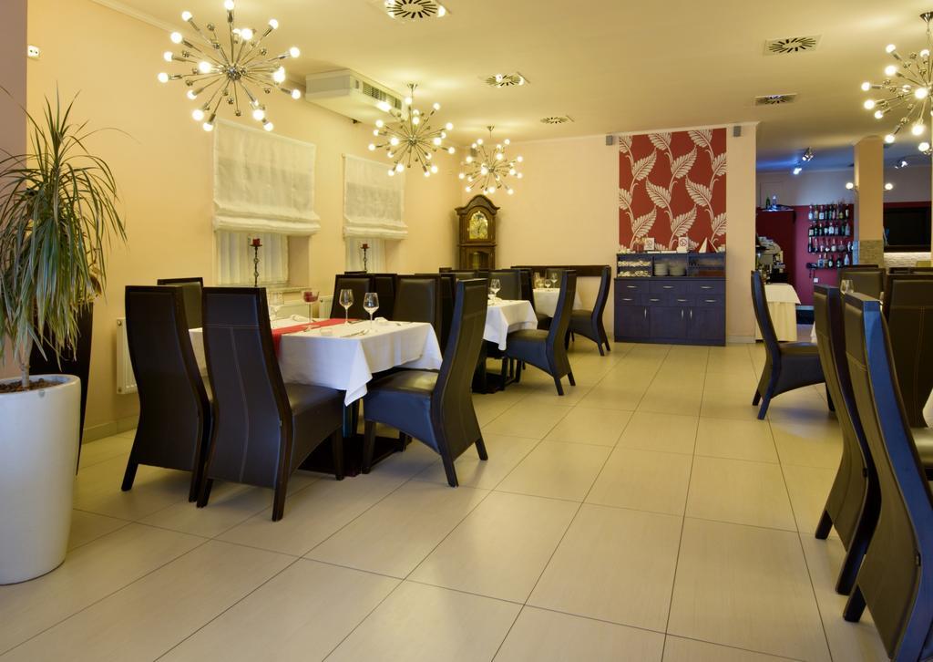 Parkhotel Plzen Congress Center Zewnętrze zdjęcie