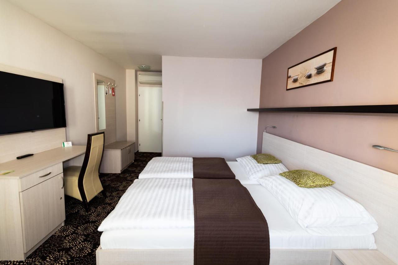 Parkhotel Plzen Congress Center Zewnętrze zdjęcie